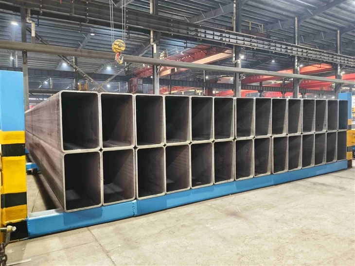 ASTM A500 GR.B HOLLOW STRUCTURAL SECTION high quality