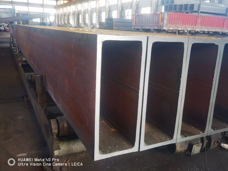 RIGHT CORNER STEEL TUBE RIGHT CORNER STEEL TUBE
